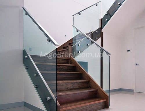 Стеклянные перила для лестницы